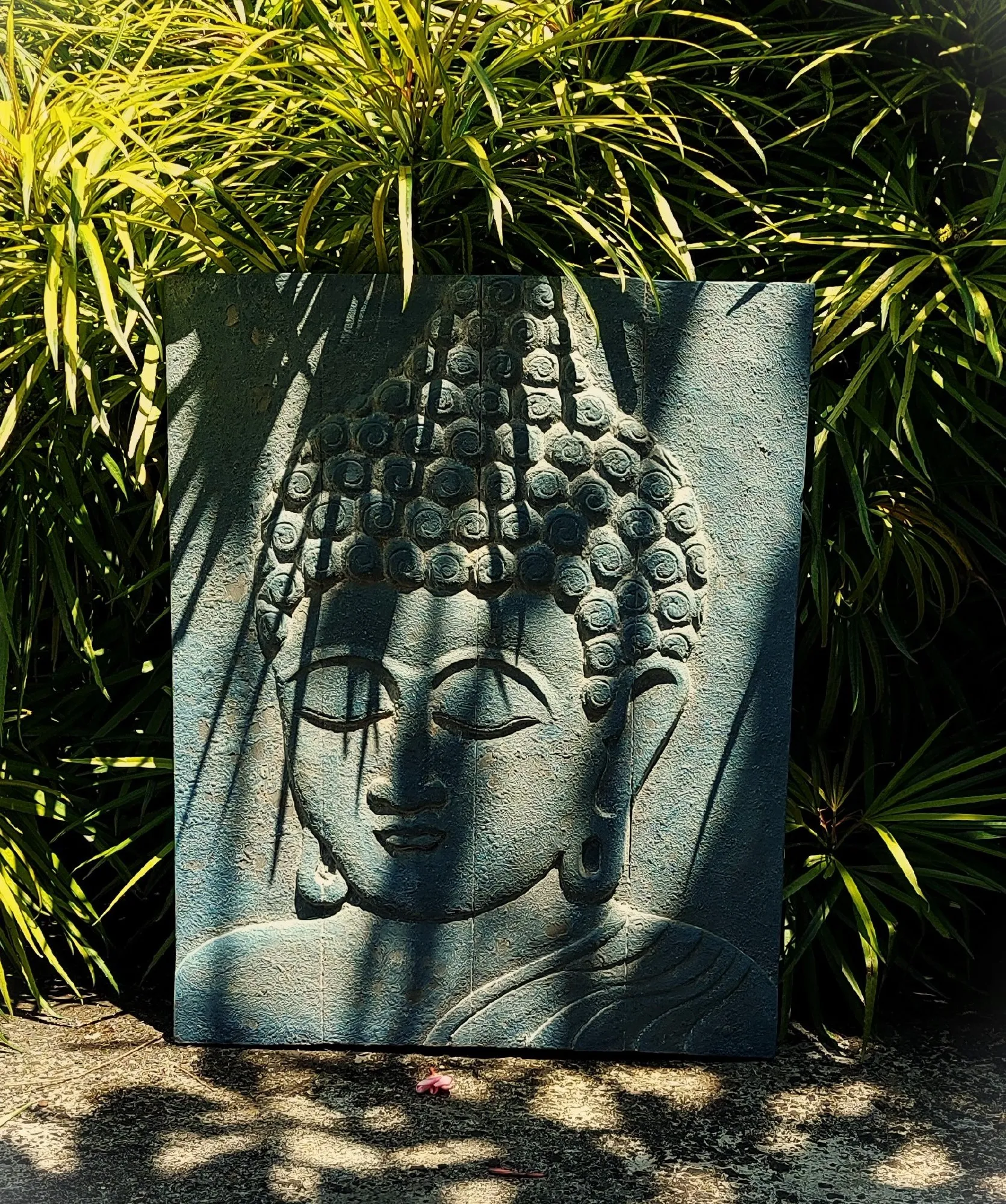 Buddha-Panel, grau-braun, B 60 cm, H 70 cm, L 4 cm