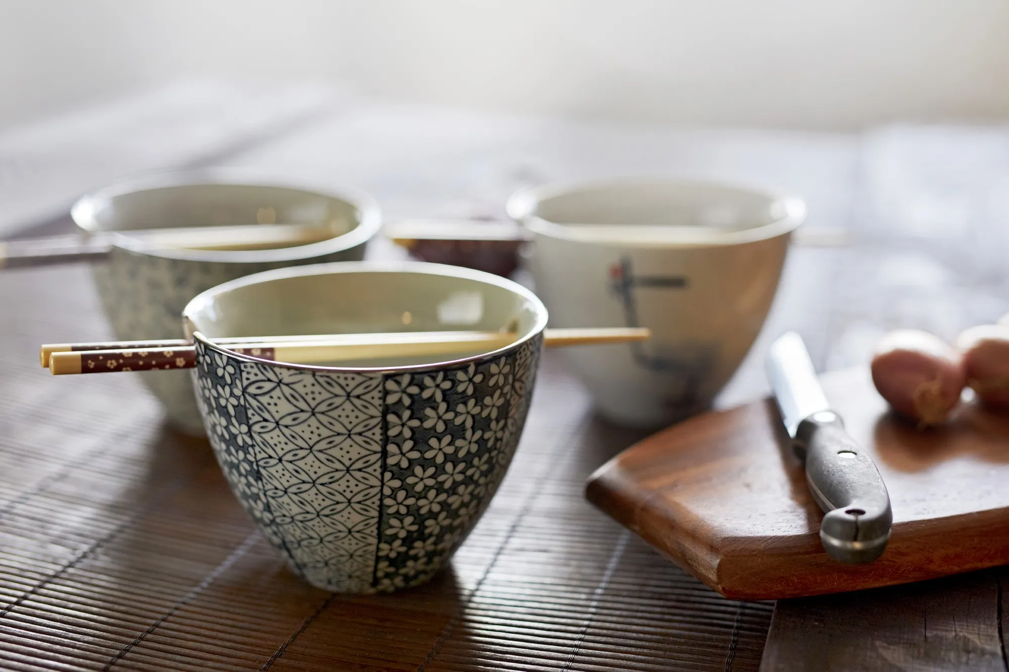 3er-Set Schalen 'Symphonie' mit Essstäbchen, in Geschenkbox, multicolor, H 10,5 cm, Ø 14 cm