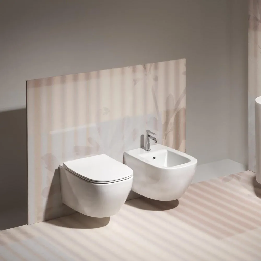 SIMAS JUNIPER WANDHÄNGENDES SANITÄRES SET VERTIGO WC, SLIM SOFT ABDECKUNG, BIDET