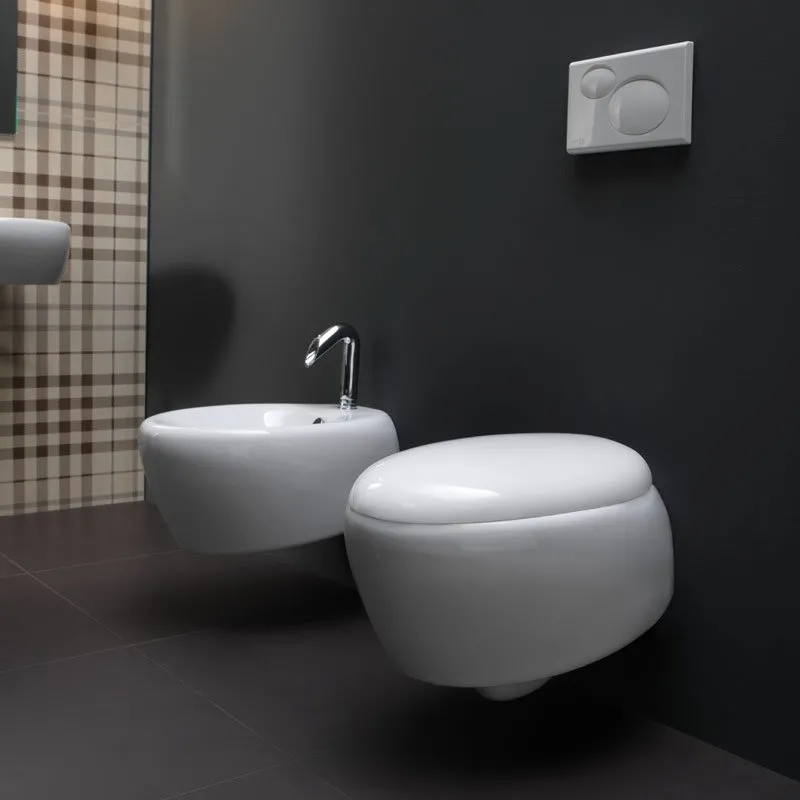 GSG TOUCH WANDHÄNGENDES SANITÄRES SET WC & BIDET MIT POLIERTER WEISSER ABDECKUNG
