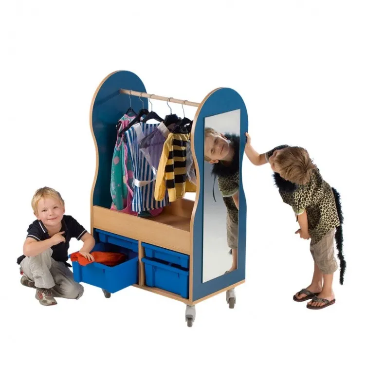 Conen Kostümwagen Colinda