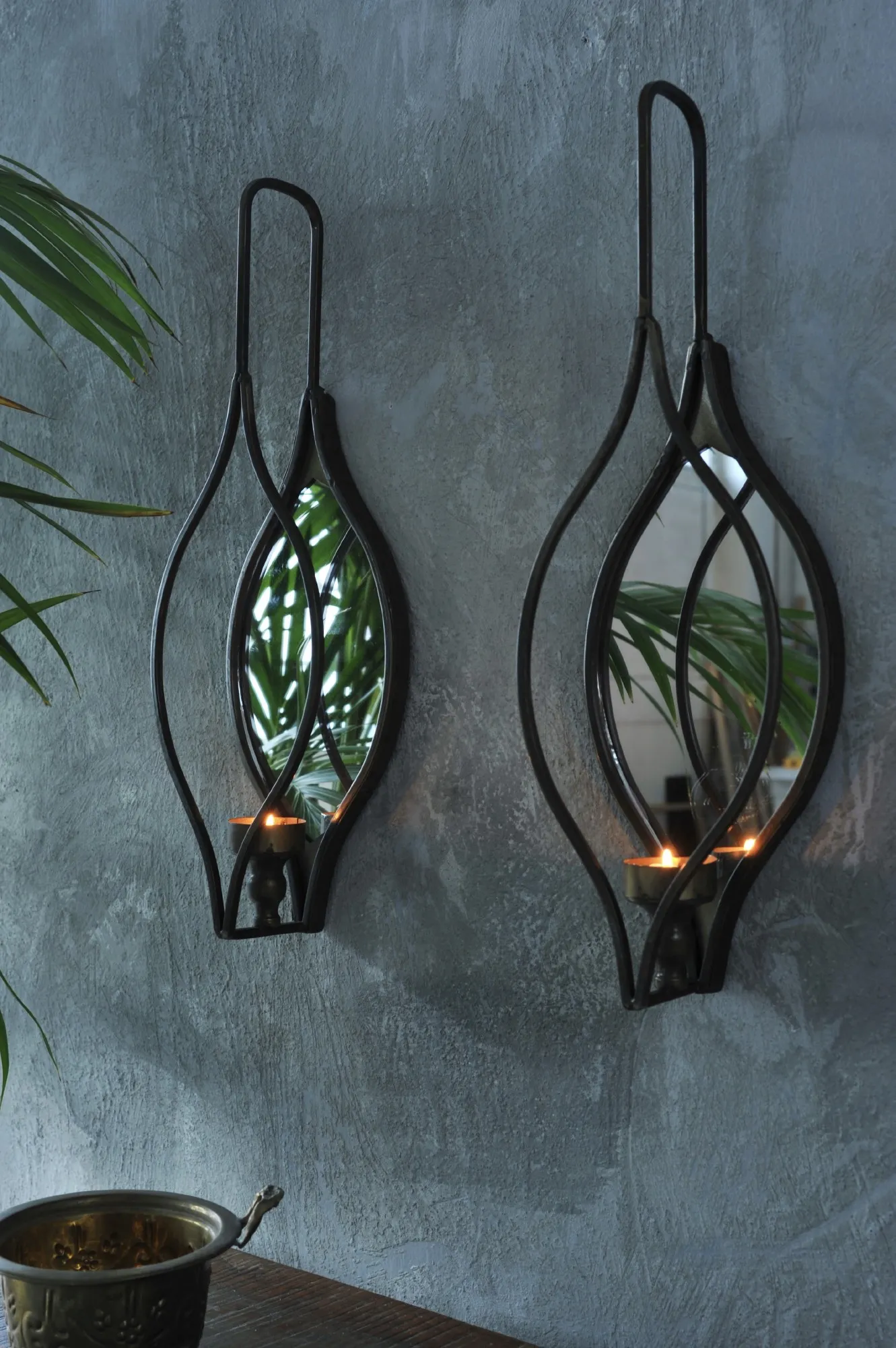 Kerzenwandhalter mit Spiegel, antik messing, T 9 cm, B 15,5 cm, H 49 cm