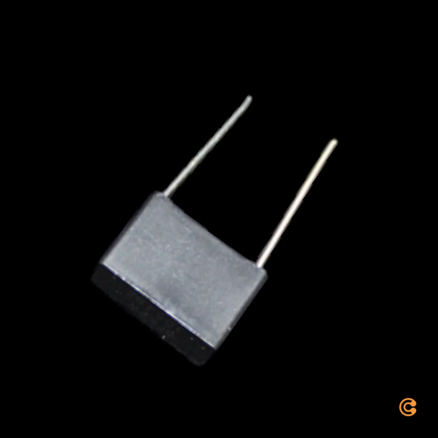 Panasonic 50 Stück Folienkondensator mit Radialdraht Kondensator 17,5 mm x 7 mm