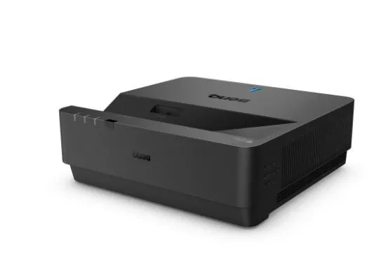 BenQ LU960UST Business Beamer mit 5.200 Lumen und Ultra-Short-Throw-Objektiv