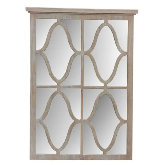 Klassischer Spiegel mit gebleichtem Holzrahmen