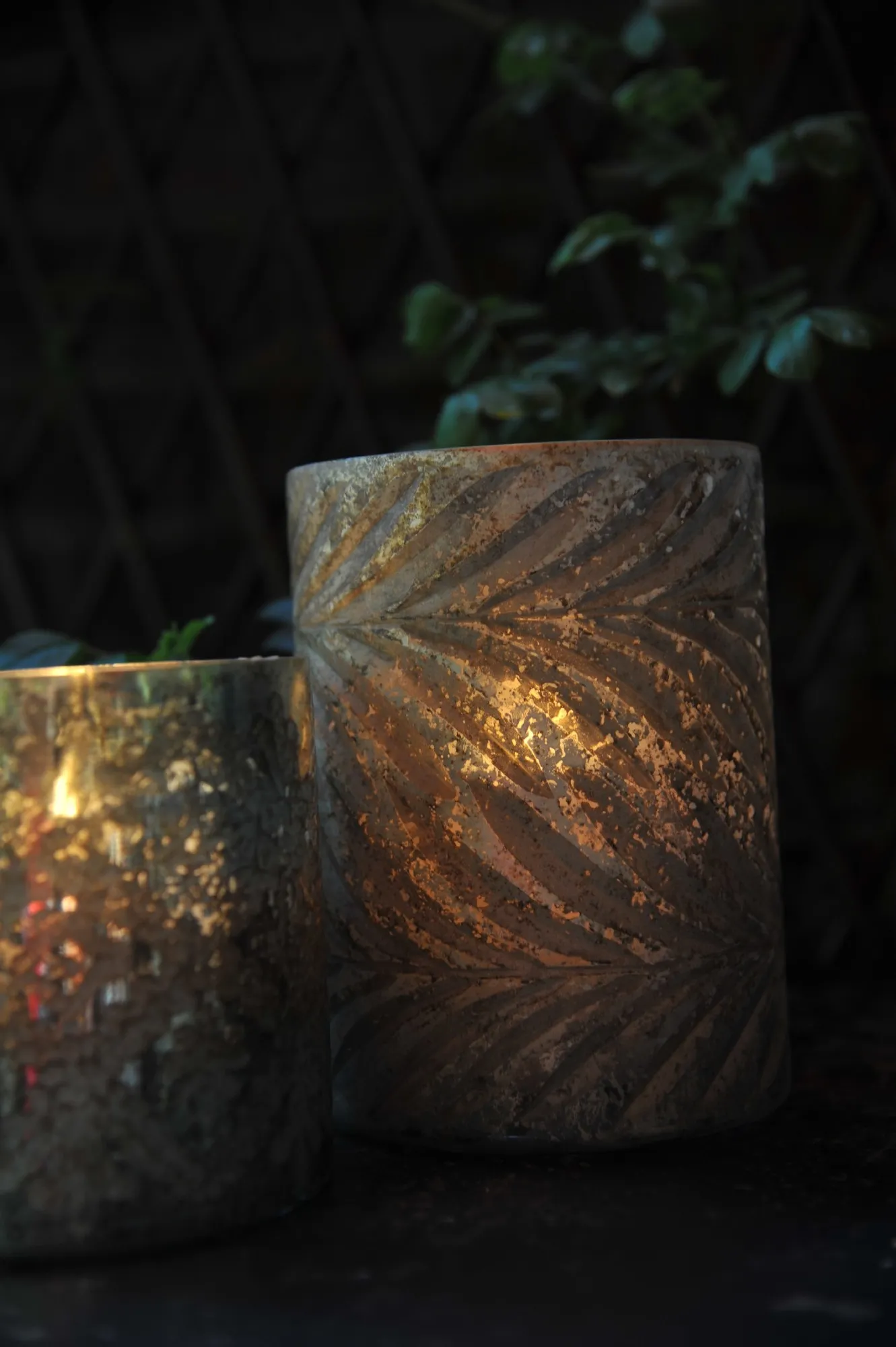 Windlicht 'Feder', antik silber, Ø 12 cm, H 16 cm