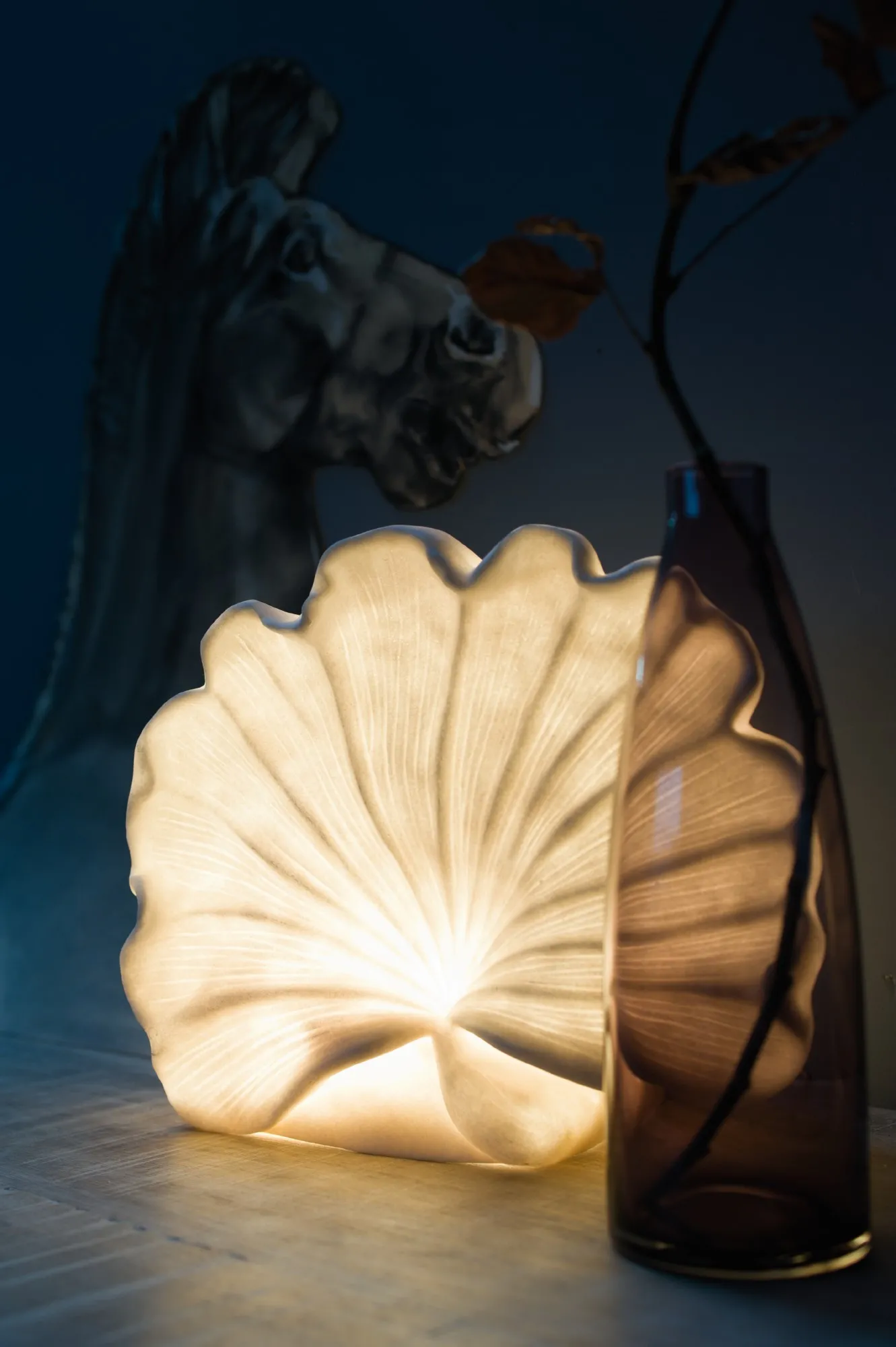 Leuchte 'Meduse', off-white, T 14 cm, B 32 cm, H 27 cm