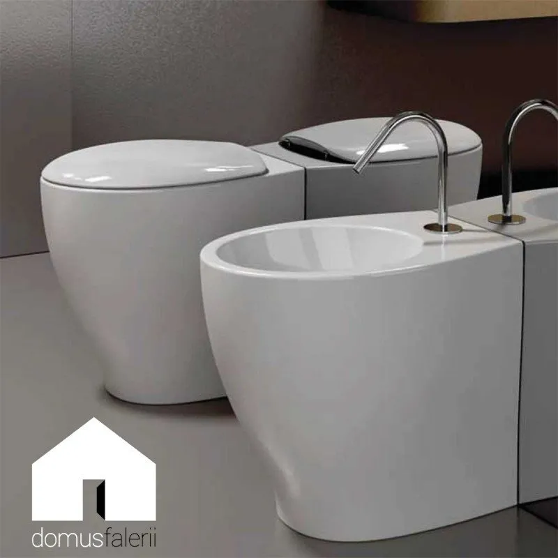 DOMUS FALERII MASCALZONE WANDMONTIERTES WC UND BIDET SOFT CLOSE ABDECKUNG