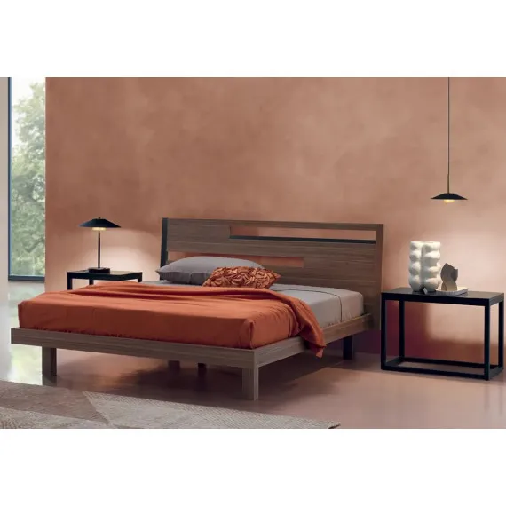 Bett mit offenen Einsätzen, Details in Lack, Orizzonte Le Fablier