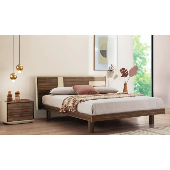 Holzbett mit Rahmen und lackierten Einsätzen Solstizio Le Fablier