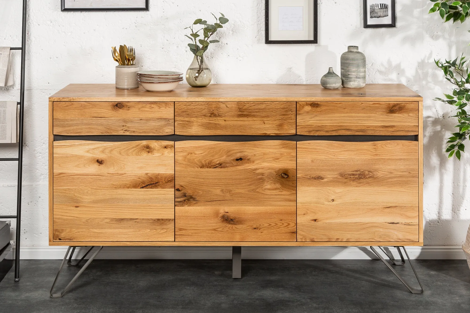 LIVING EDGE Massives Sideboard 160cm Wildeiche geölt Baumkanten Board