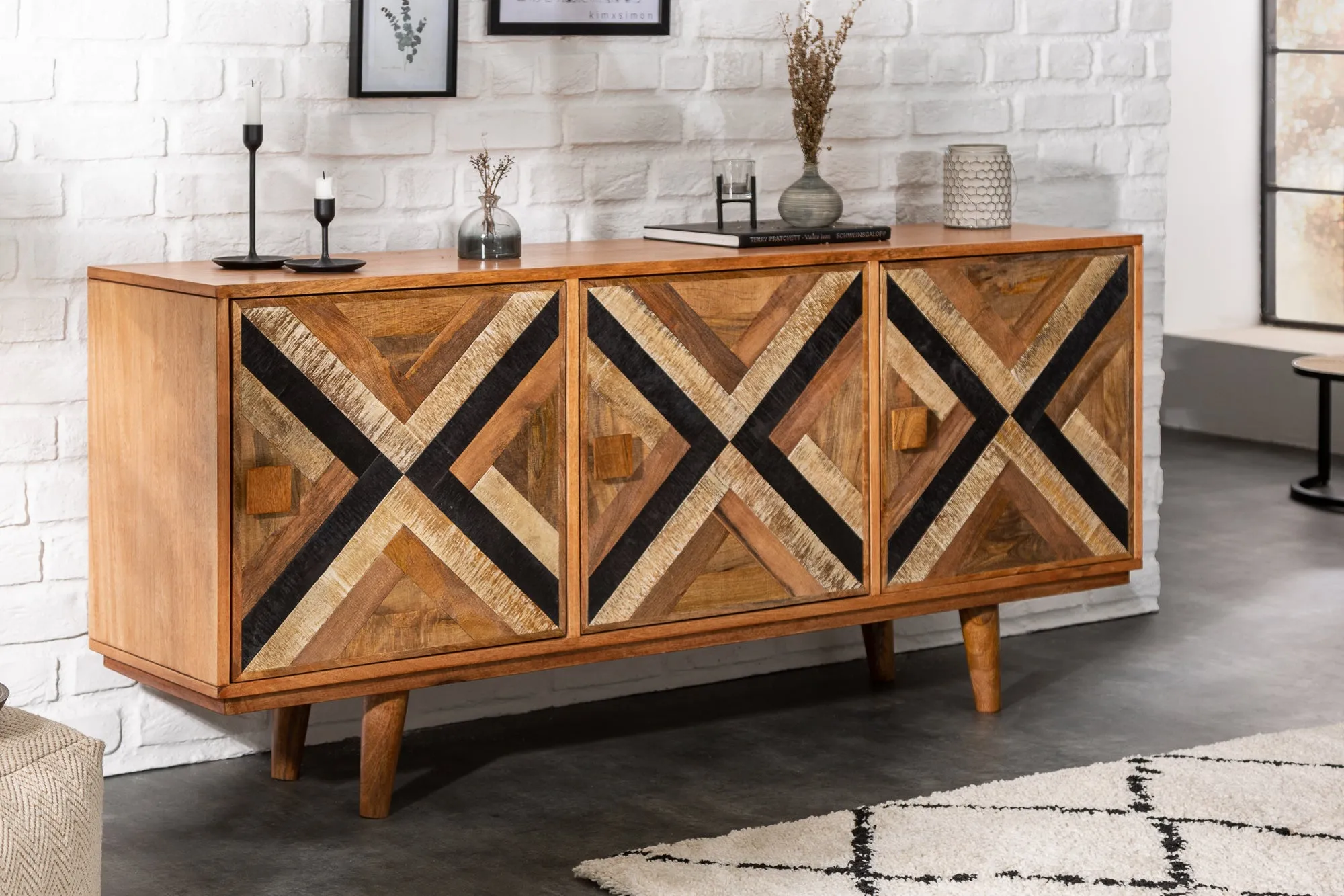 LONG ISLAND Elegantes Sideboard 160cm Mangoholz-Optik mit Retro Muster