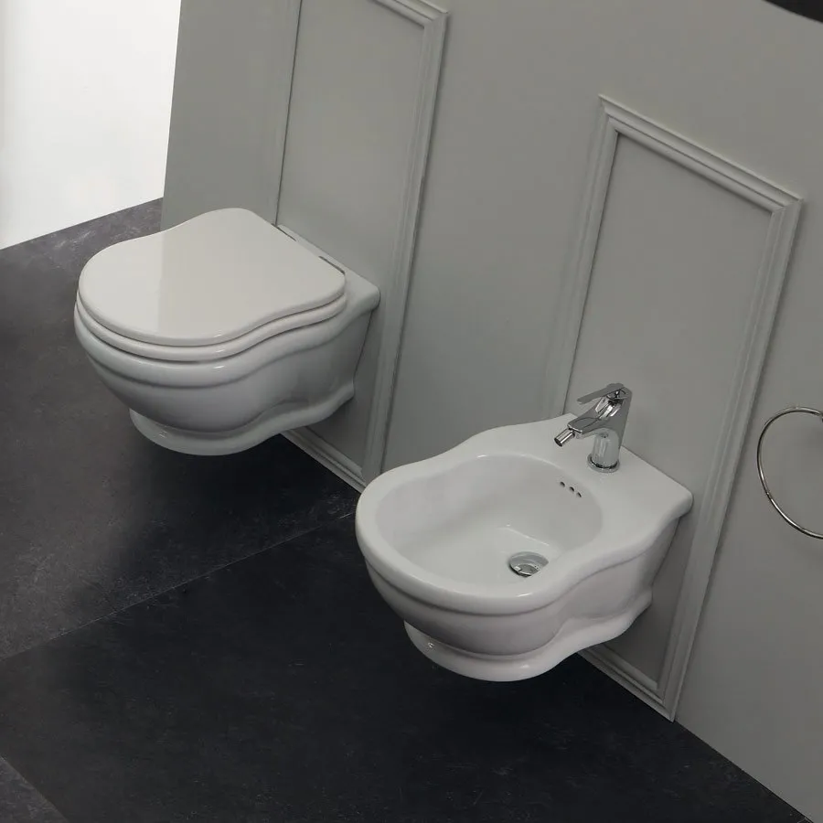 GSG TIME WANDHÄNGENDES SANITÄRSET WC MIT WEISSER ABDECKUNG UND BIDET