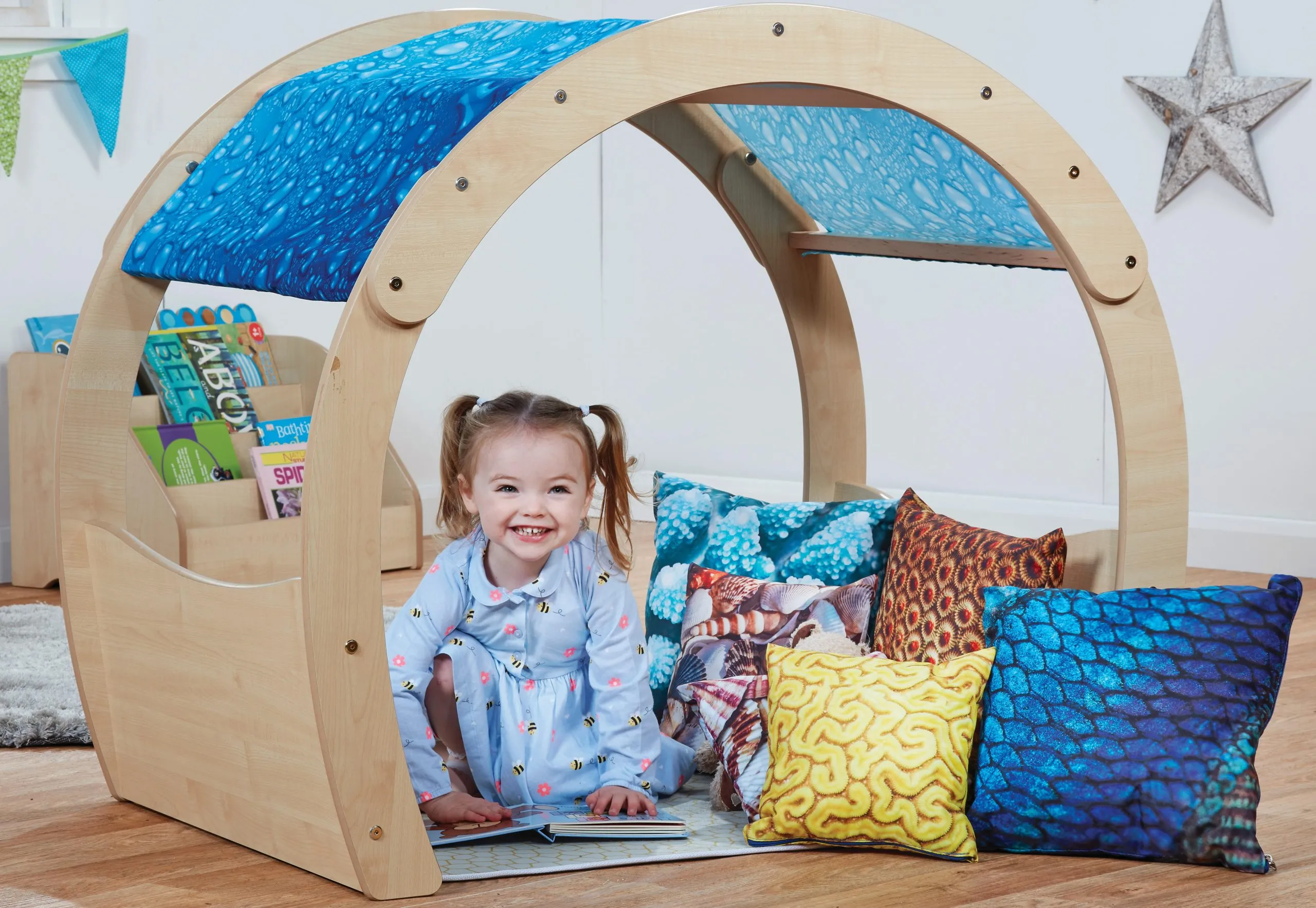 Millhouse Spielhaus “Unter dem Meer” mit Bodenmatte und Kissen