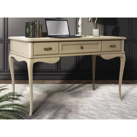 Klassischer Schreibtisch mit 3 Schubladen