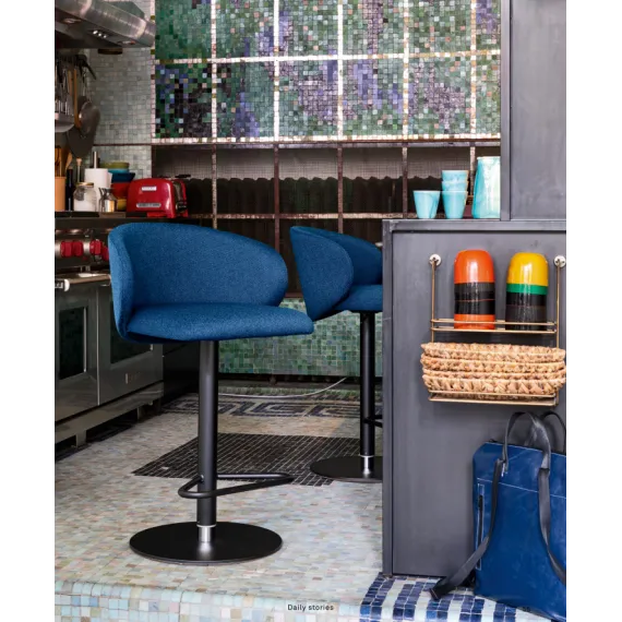 Höhenverstellbarer gepolsterter Hocker von Calligaris Tuka