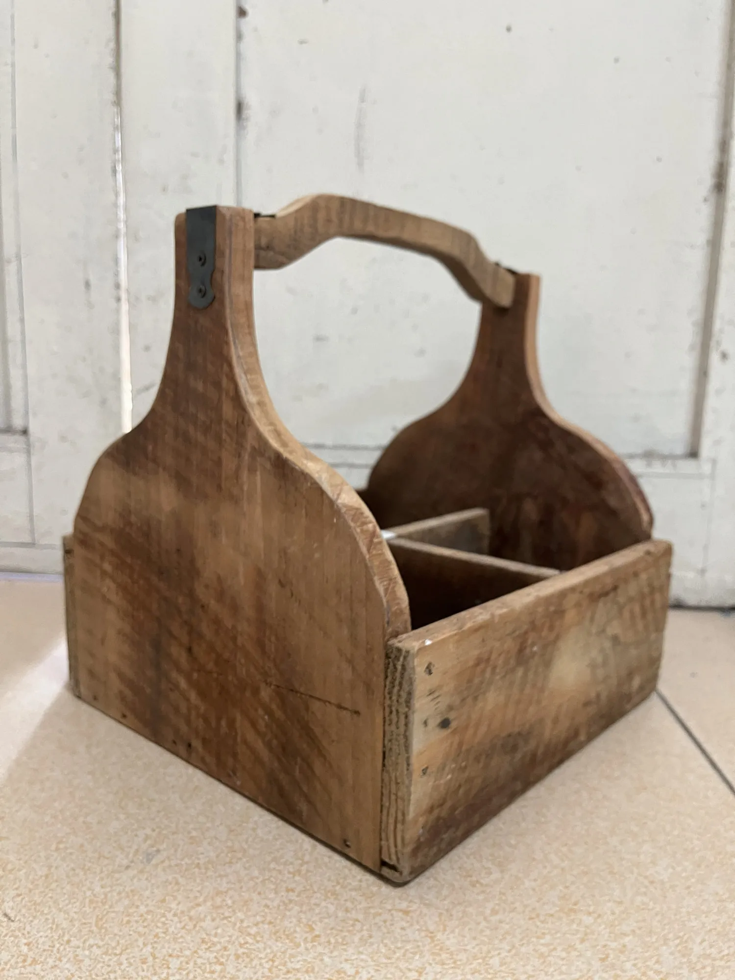 Flaschenhalter, recyceltes Kiefernholz, B 26 cm, T 24  cm, H 25 cm