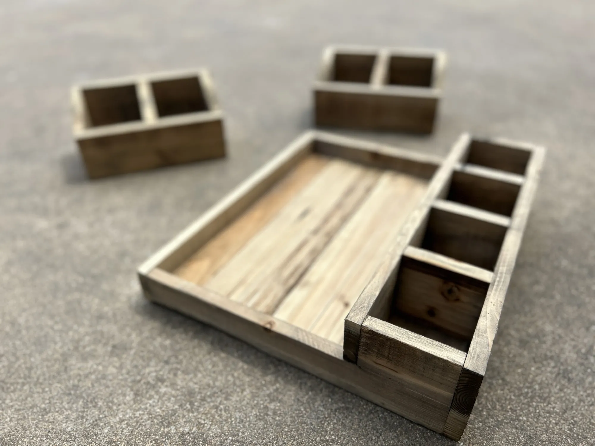 Ablage mit 4 Fächern, recyceltes Kiefernholz, B 40 cm, T 36 cm, H 9 cm