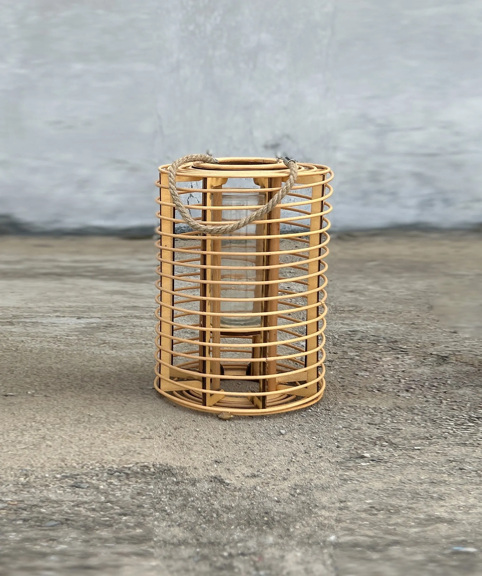 Windlicht aus Rattan, natur, Ø 26 cm, H 35 cm