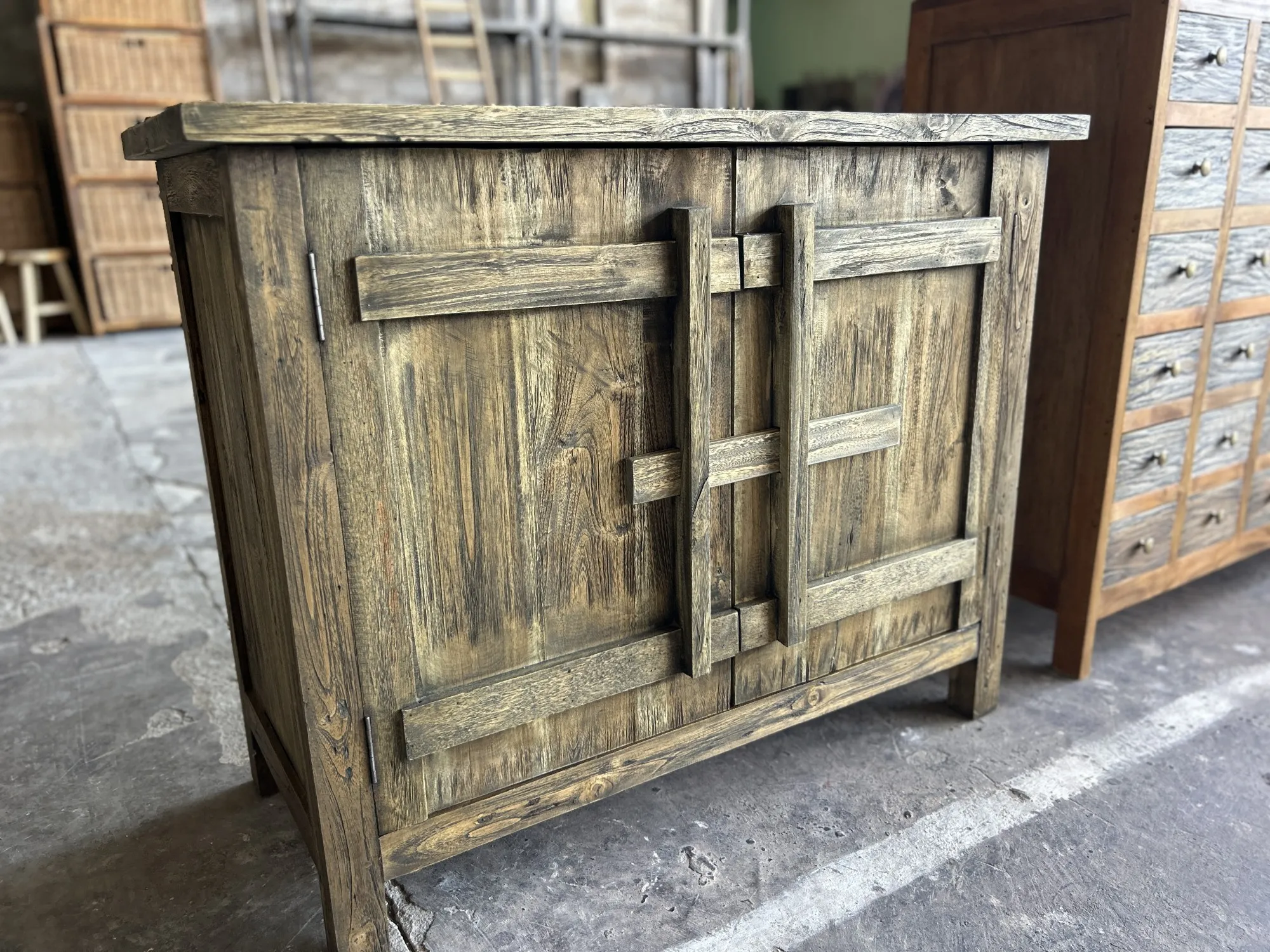 Kommode 'Henboldt' mit 2 Türen, B 100 cm, T 45 cm, H 74 cm