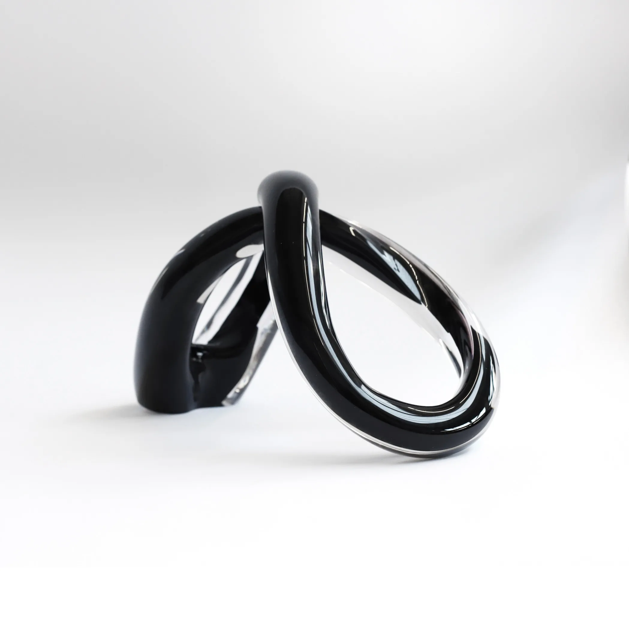 Glasknoten 'Loop', schwarz, B 31 cm, L 14 cm, H 19 cm