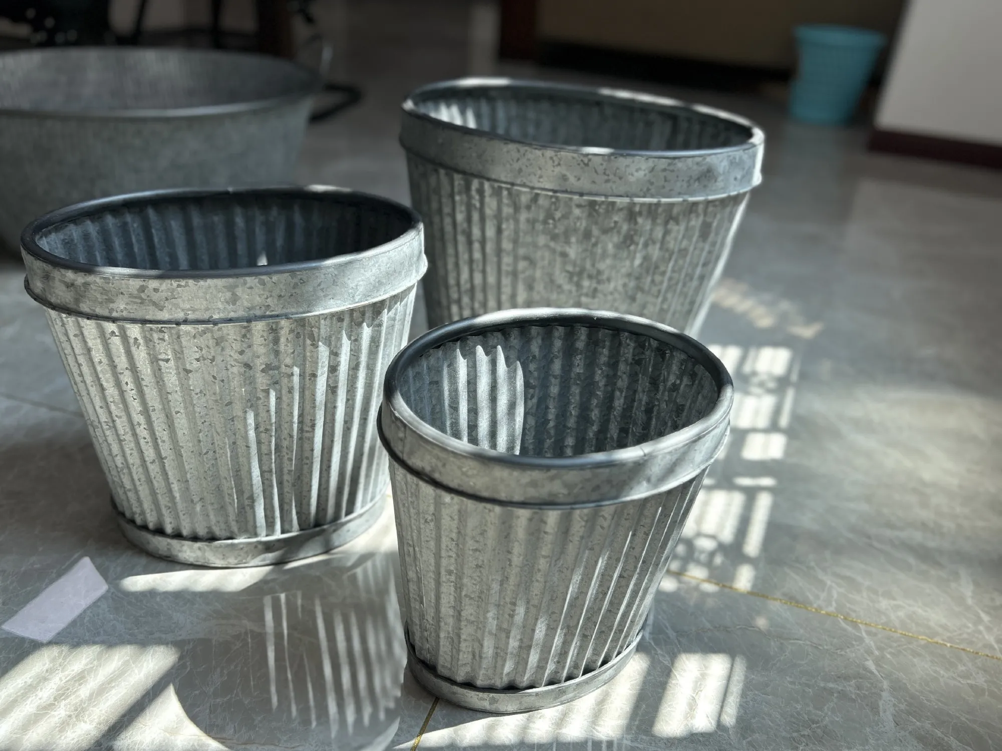 3er-Set Zinkeimer geriffelt