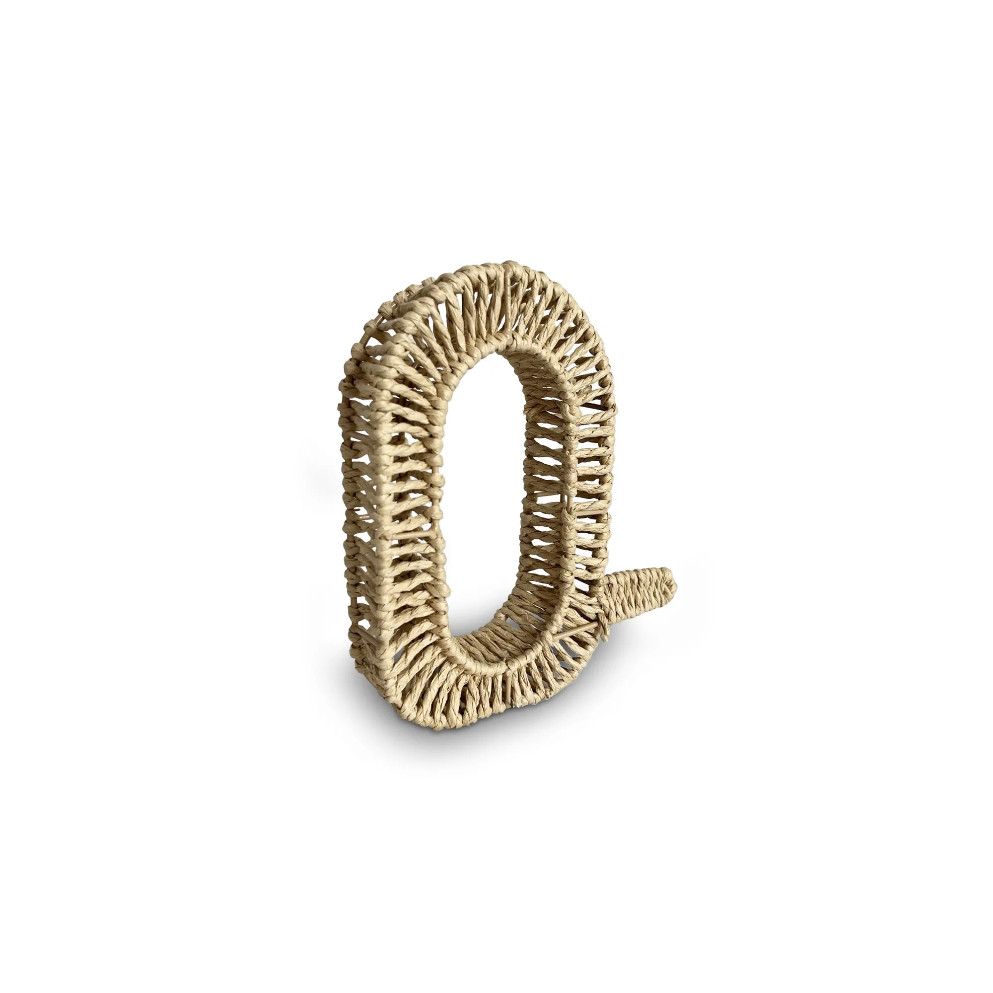 Buchstabe 'Q' aus Papiergeflecht, braun, H 20,5 cm, B 12,5 cm, L 3,5 cm