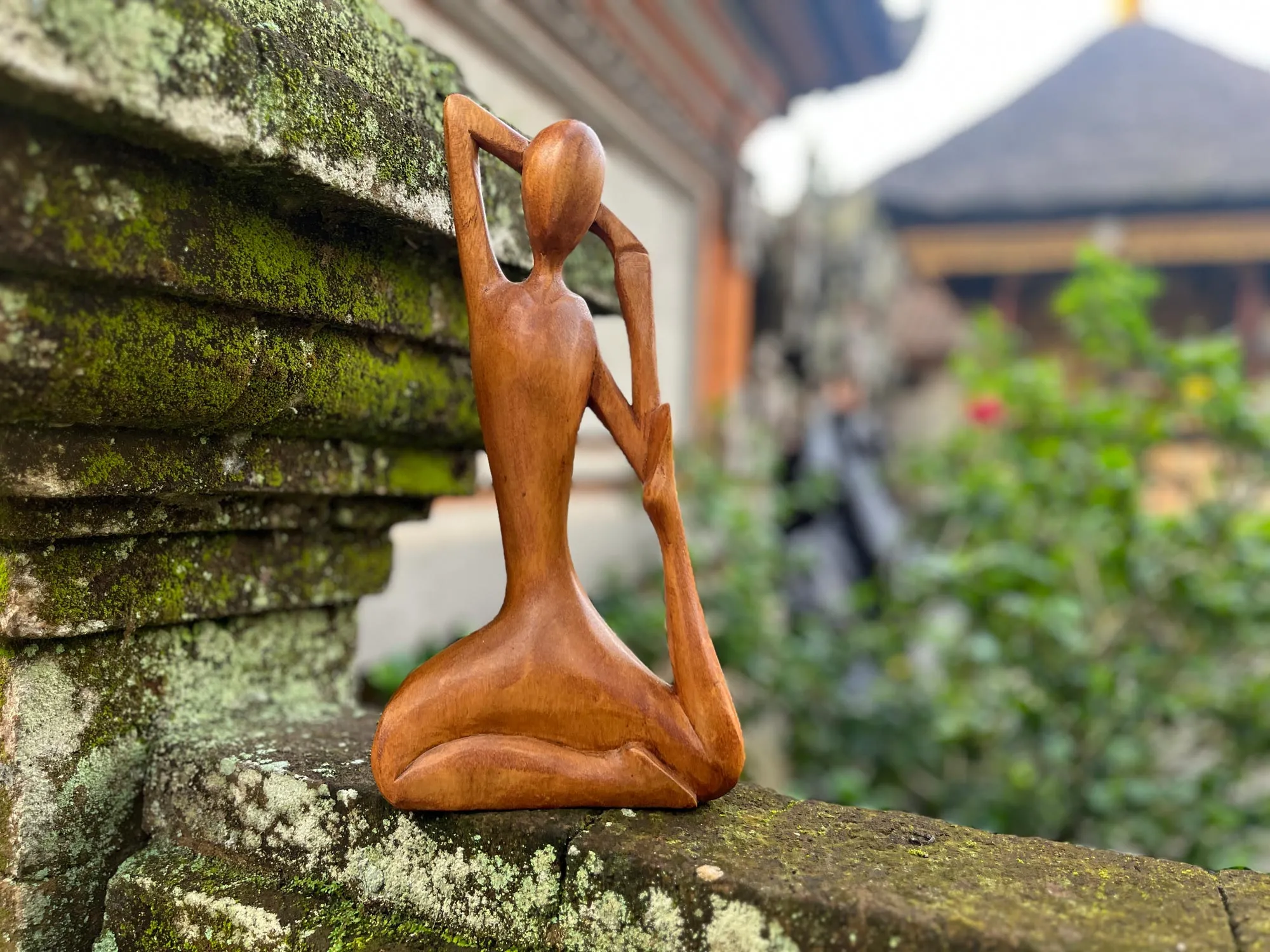 Figur 'Yoga' aus Holz, natur, H 30 cm, B 16 cm, L 3,5 cm